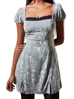 urban outfitters betsy satin tie front midi dress ISO Urban Outfitters Betsy Satin Dress